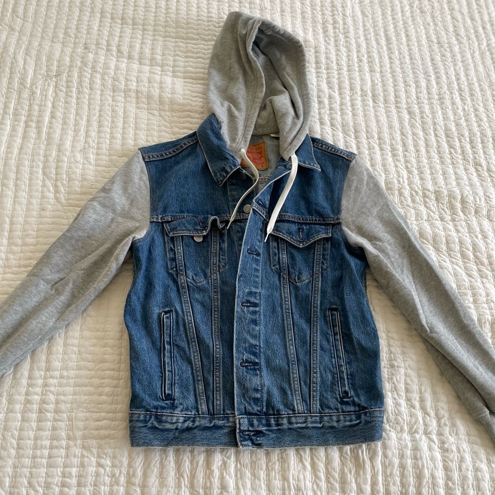 Levi's Blue Denim Trucker Jacket with Gray Hoodie Sleeves